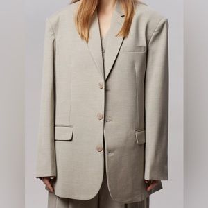 BNW/outT The Frankie Shop Gelco Oversized Blazer in Light Taupe - XS